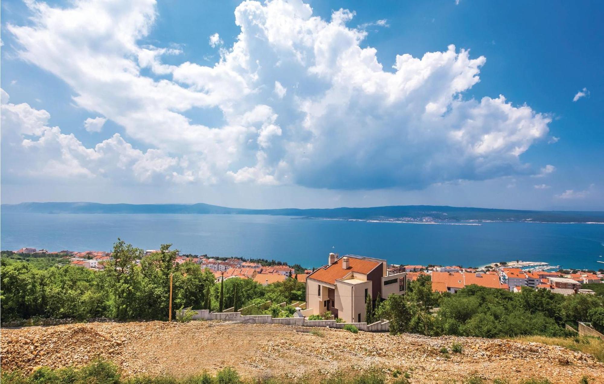 Cozy Apartment In Crikvenica With House Sea View Esterno foto