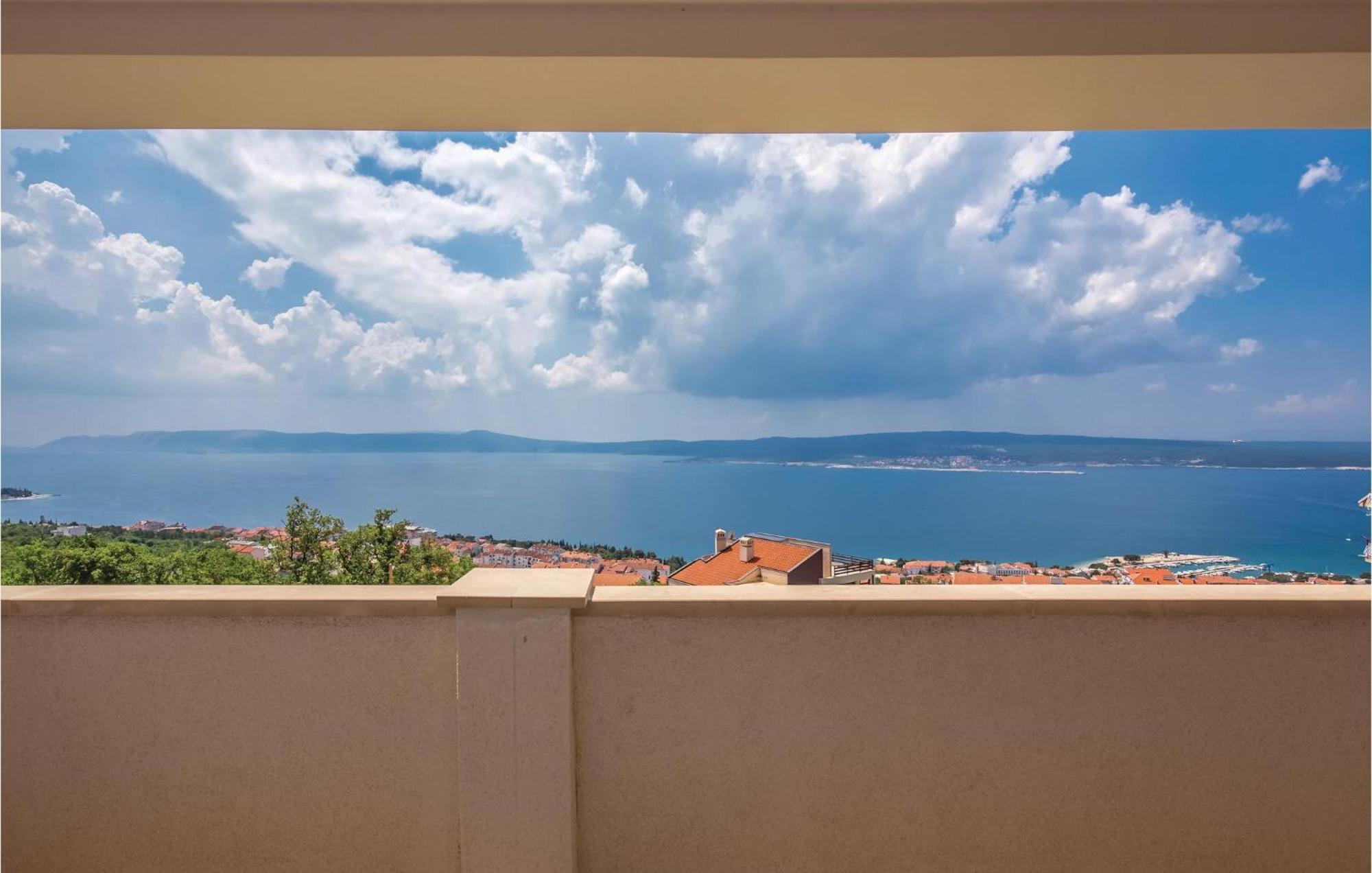 Cozy Apartment In Crikvenica With House Sea View Esterno foto